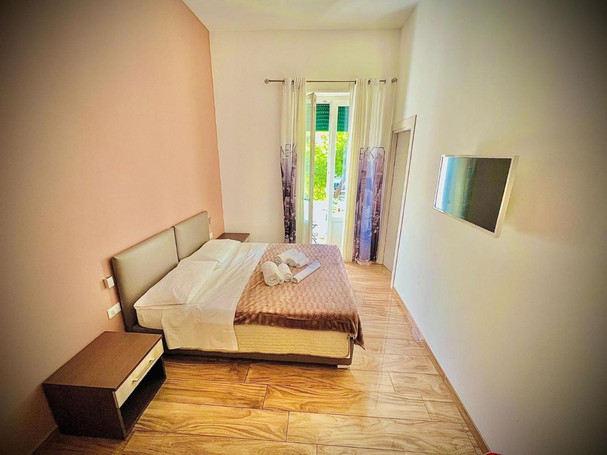 B&B Al Volo Foggia Exterior photo