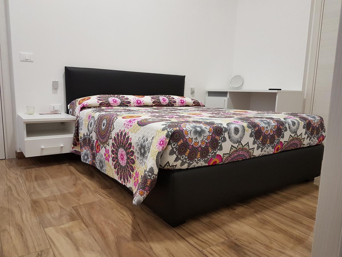 B&B Al Volo Foggia Exterior photo