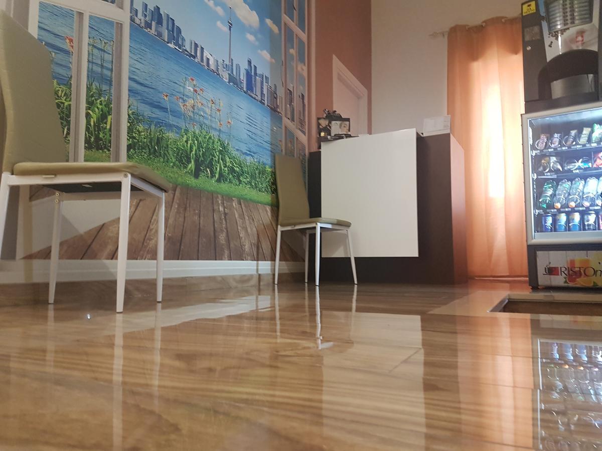 B&B Al Volo Foggia Exterior photo